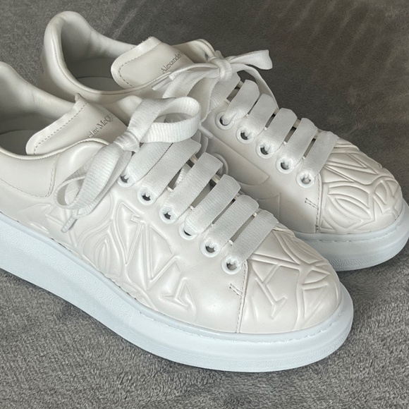 Alexander McQueen Shoes - Alexander McQueen Signature White Sneakers